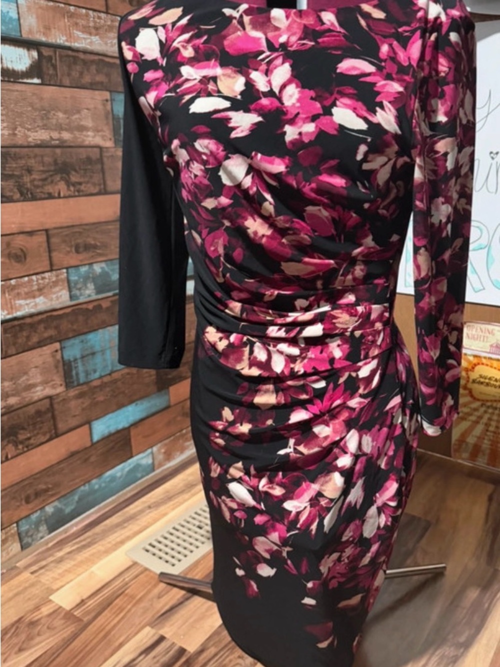 Anne Klein AK Floral Sheath Dress Size 8 Ruched Pink Black Midi